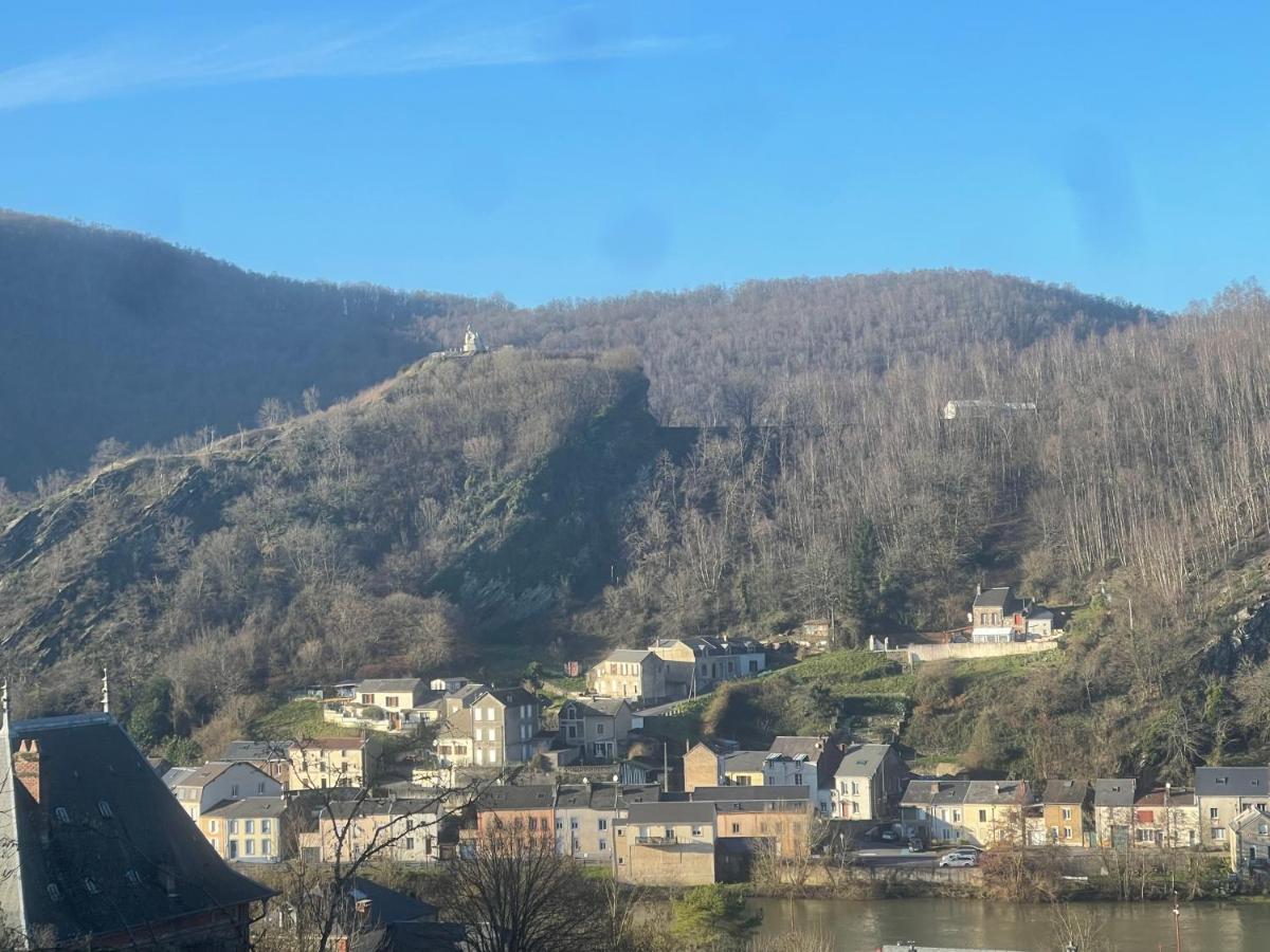 فيلا Chez Gwen Et Marie Bogny-sur-Meuse المظهر الخارجي الصورة